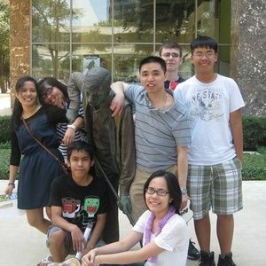 Meet your Posher, Sang